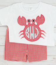 Load image into Gallery viewer, Appliqué Crab Shirt &amp; Shorts